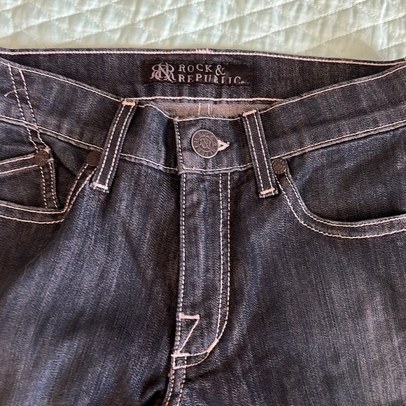 🌞Juniors Jeans Size 27
Rock & Republic 
Will ship out next day!
Make an offer! - Picture 2 of 4